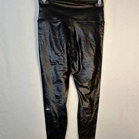 ALO leggings. New. Size medium. Black. Exceptional quality. - Picture 6 of 7